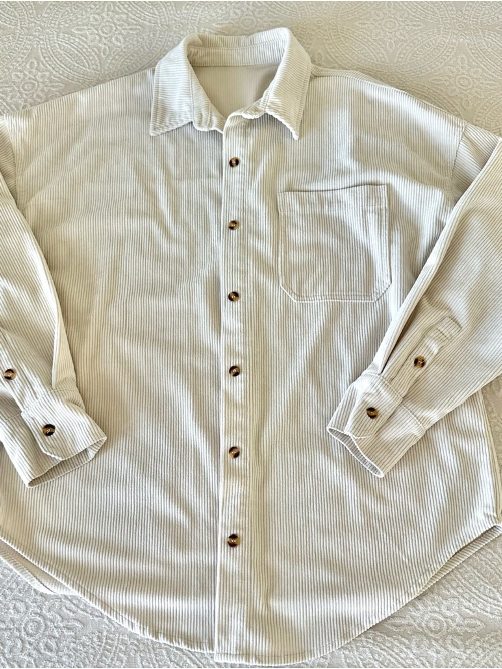 Ladies Long Sleeve Button-Down Beige Cream Off-White Corduroy Shirt Medium